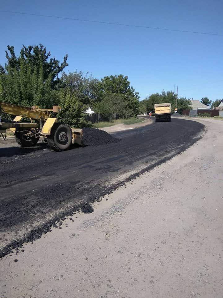 Закінчено ремонт ділянки в смт Андріївка - ФОТО