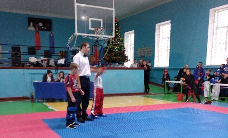 бокс стоят победа