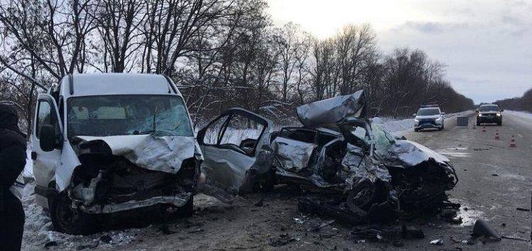 На Харьковщине в ДТП погибли четыре человека, — ФОТО
