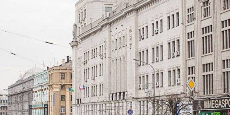Решение суда о возврате к старым тарифам не действует, комментарии