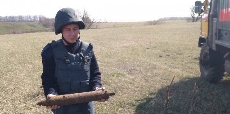 На Харківщині знайшли старі набої артилерії, міни та реактивний снаряд