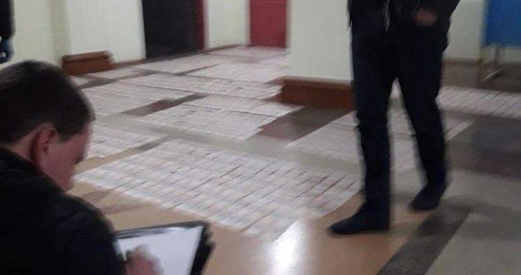 Ликвидирована сетка Порошенко, на Волыни полиция изъяла ₴ 720 тысяч гривен, — ВИДЕО