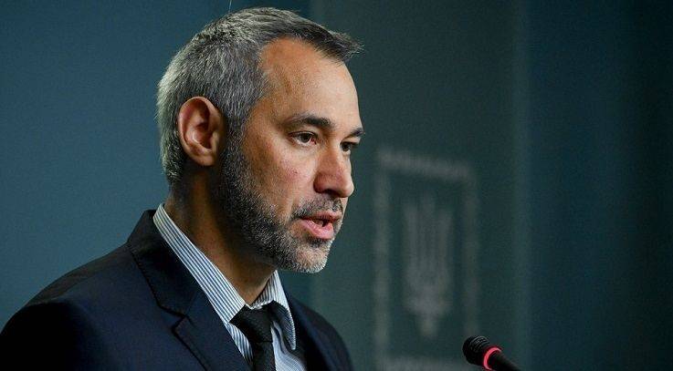 Президент вимагає від парламенту зібратися завтра на позачергове засідання