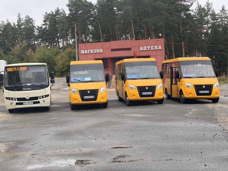 У Балаклійському районі на приміських маршрутах працюють нові автобуси