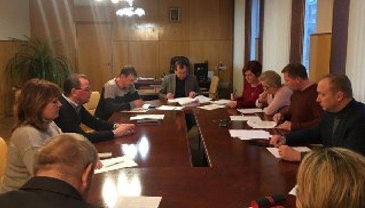 Які питання розглядалися на засіданні виконавчого комітету Балаклійської міської ради?