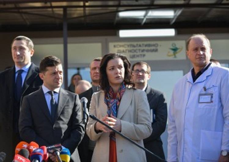 Президент Володимир Зеленський – жодної лікарні не буде закрито.