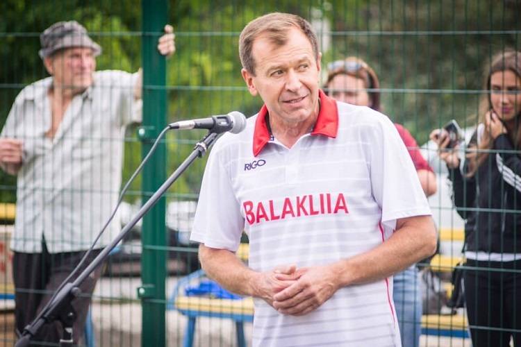 Товариський матч з міні-футболу між командами “ВОСТОРГ” та апаратом Балаклійської міської ради