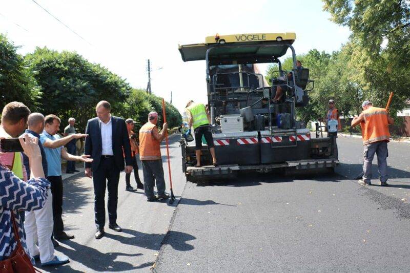 Капітальний ремонт дорожнього покріття по вул. Покровській