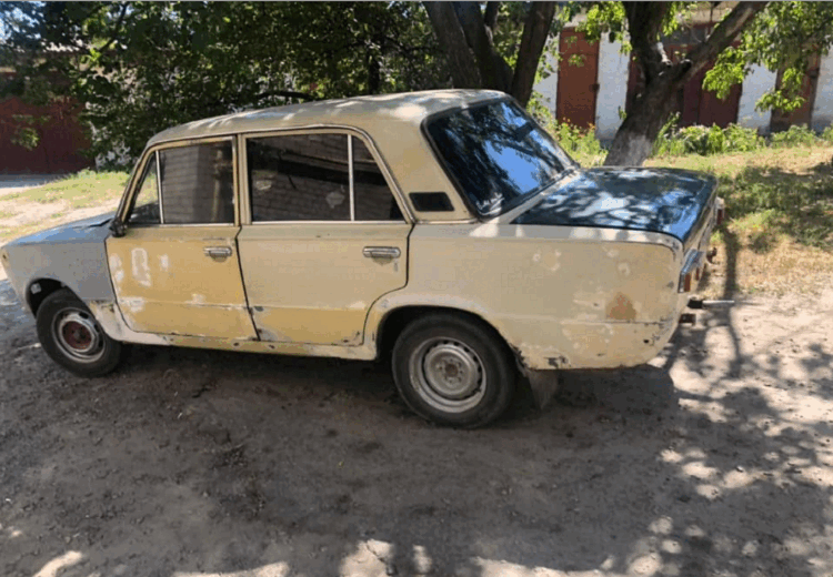 Балаклійські поліцейські розкрили угон автомобіля упродовж кількох годин
