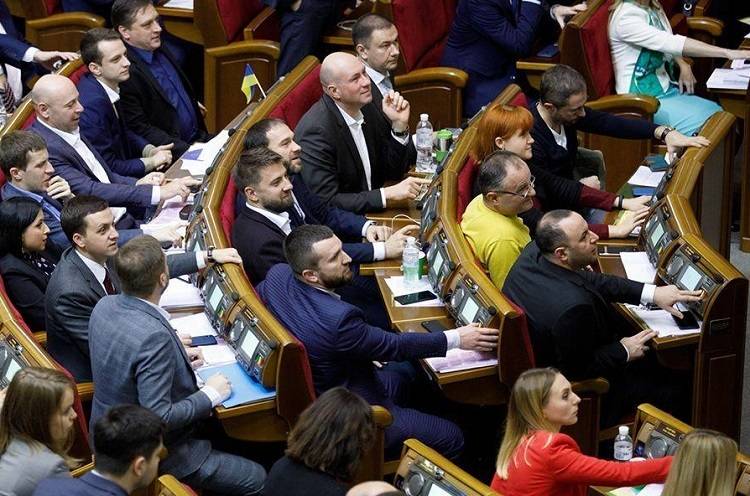 Рада провалила відстрочку касових апаратів для ФОП