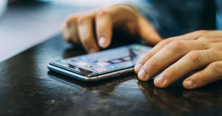 С 1 января в Украине подорожает мобильная связь: «Киевстар», Vodafone и Lifecell повышают цены почти в 2 раза