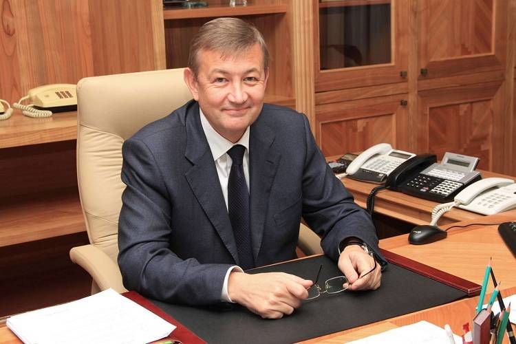 Чернов снял свою кандидатуру на пост председателя облсовета — Терехов
