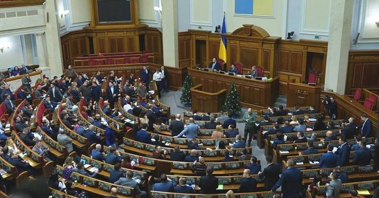 Сколько планируют тратить на одного нардепа из бюджета в 2021 году