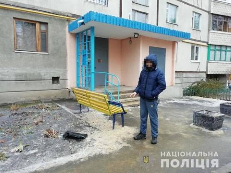 Проворный харьковский пенсионер умудрился обмануть мошенника