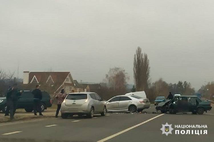 В Ізюмі сталася смертельна ДТП з п’ятьма потерпілими та загиблим літнім водієм