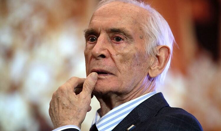 Василий Лановой
