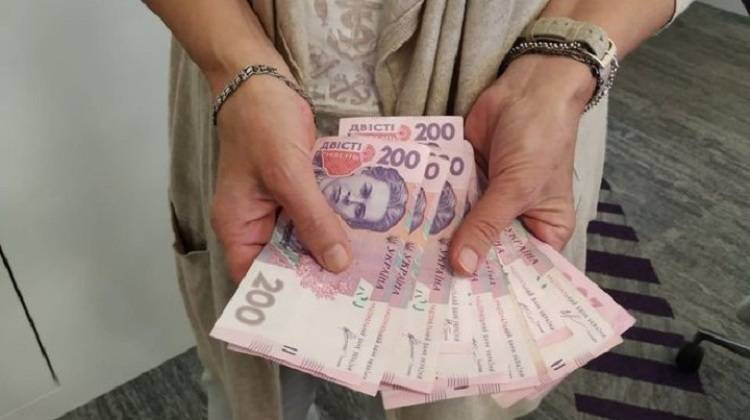 В Украине выросла минимальная зарплата: как именно и когда ее повысят снова