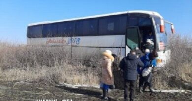 автобус с пассажирами