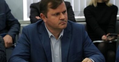 скандальний чиновник