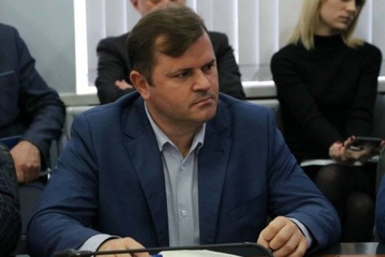 З Харківської ОДА звільняється скандальний чиновник