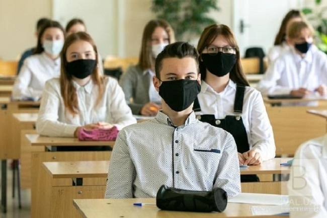 Учні 4-х і 9-х класів звільнені від проходження ДПА в 2020/2021 навчальному році
