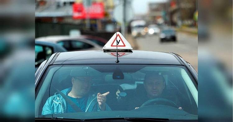 Українські водії здаватимуть на права за новими правилами
