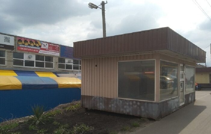 незаконно встановлені кіоски