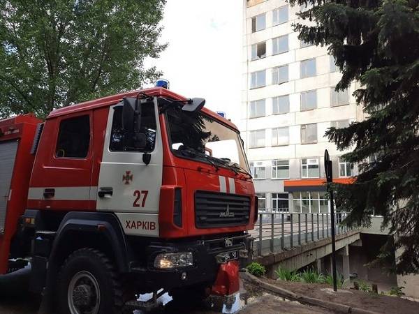 У Харкові пожежа на заводі “Комунар”