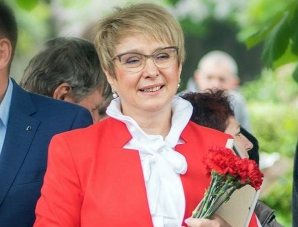 Привітання з Днем Перемоги від депутата Харківської обласної ради Людмили Немикіної