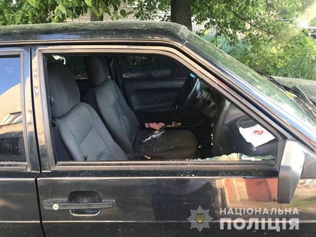 На Харківщині п’яний чоловік намагався викрасти 12 автівок