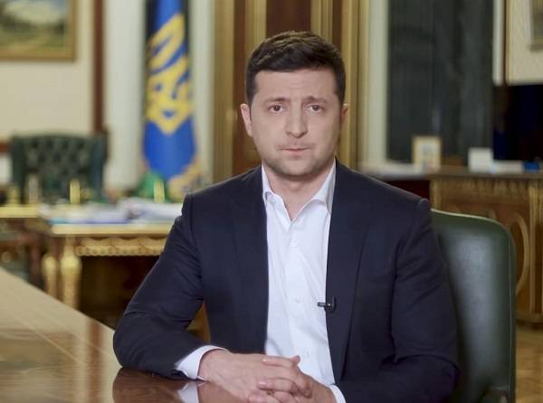 Зеленський підписав ключовий законопроект для відкриття ринку землі