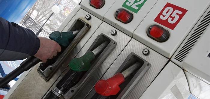 Уряд дозволив українським АЗС підняти ціни на бензин і дизпаливо