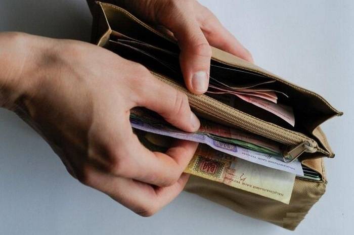 60% українців оцінюють економічне становище країни як погане
