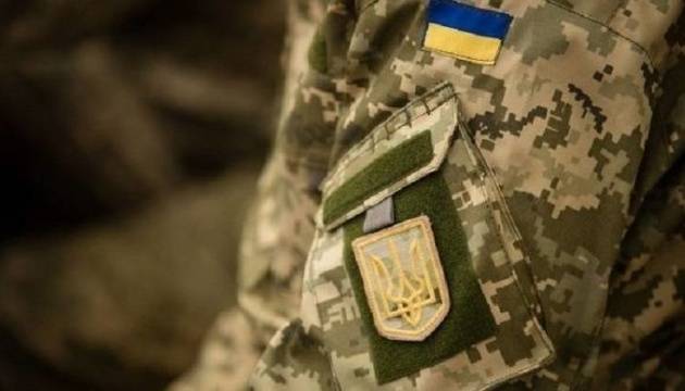 На Балаклейском Арсенале подстрелили военнослужащего