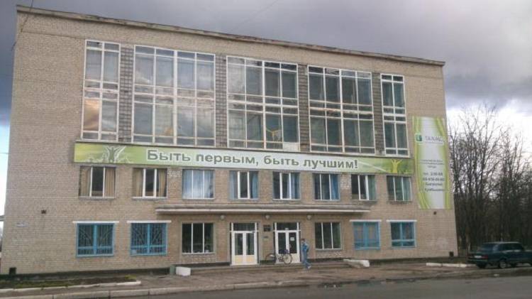 Из госбюджета выделены средства на реконструкцию бассейна «Вымпел» в Балаклее