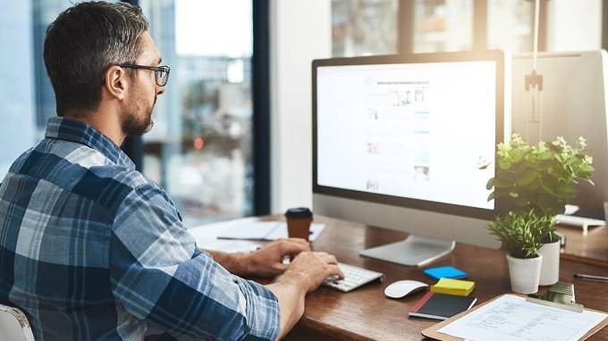 Как IT-специалисту быстрее найти работу за границей