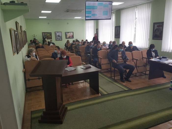 В Чугуеве депутаты городского совета бойкотируют сессии