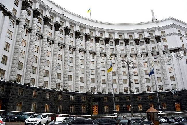 “Слуги народу” планують кадрові перестановки в Кабміні