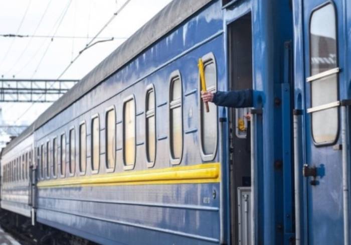 В Харьковской области под колесами электропоезда погиб пенсионер