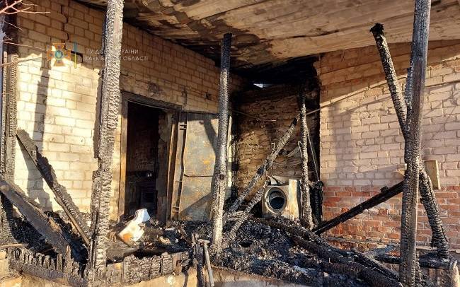 В Балаклії під час пожежі постраждав власник будинку