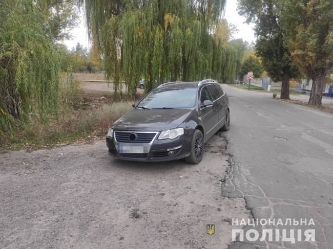 На Харківщині шахрай під видом майстра СТО вкрав у чоловіка авто