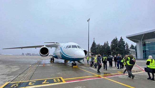 Из Харькова во Львов запустили авиарейс по цене поезда