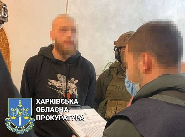 В Харькове банда вымогала у семьи $10 тысяч за право пользоваться собственной квартирой