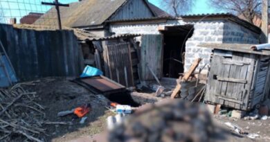 Російські військові під час окупації Гусарівки, катували та підпалили трьох мешканців