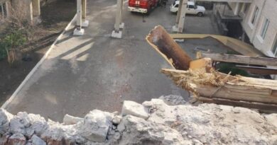 Російські війська обстріляли лікарню в Балаклії - розпочато розслідування