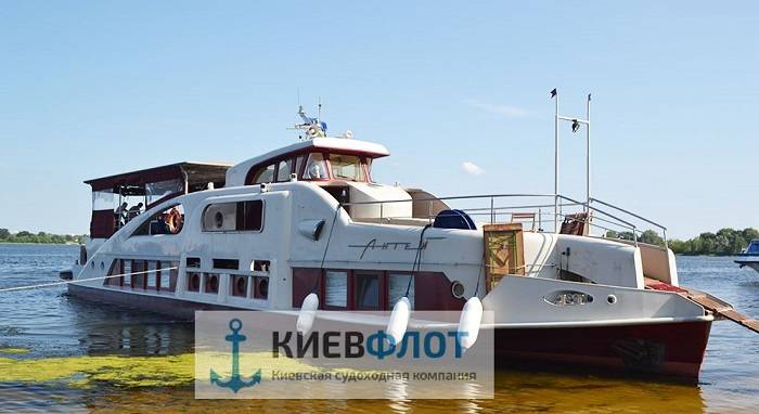 Вариант проката теплохода на свадьбу