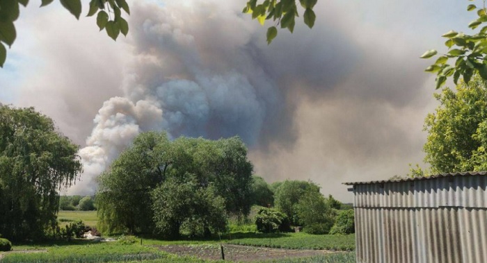 Внаслідок обстрілів поблизу Балаклії горить ліс