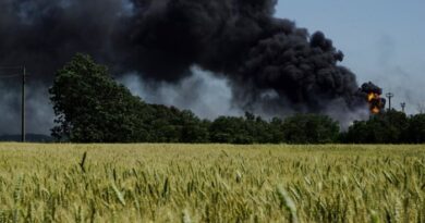 Рятувальники загасили пожежу на газопереробному підприємстві в Ізюмському районі