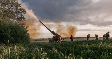 Наша авіація завдала серію ударів по складах противника – війна 107 день