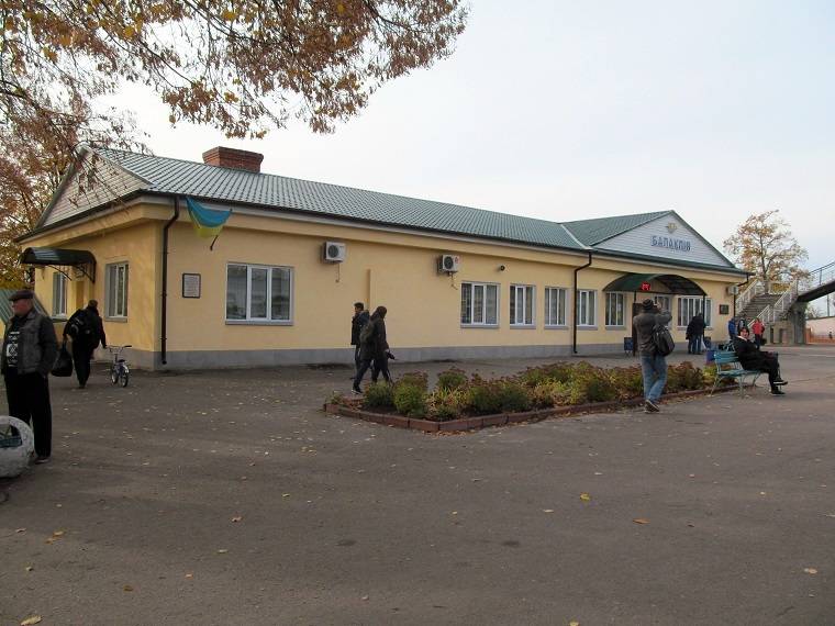 Деоккупированная Балаклея возвращается к жизни: восстанавливается железнодорожное сообщение